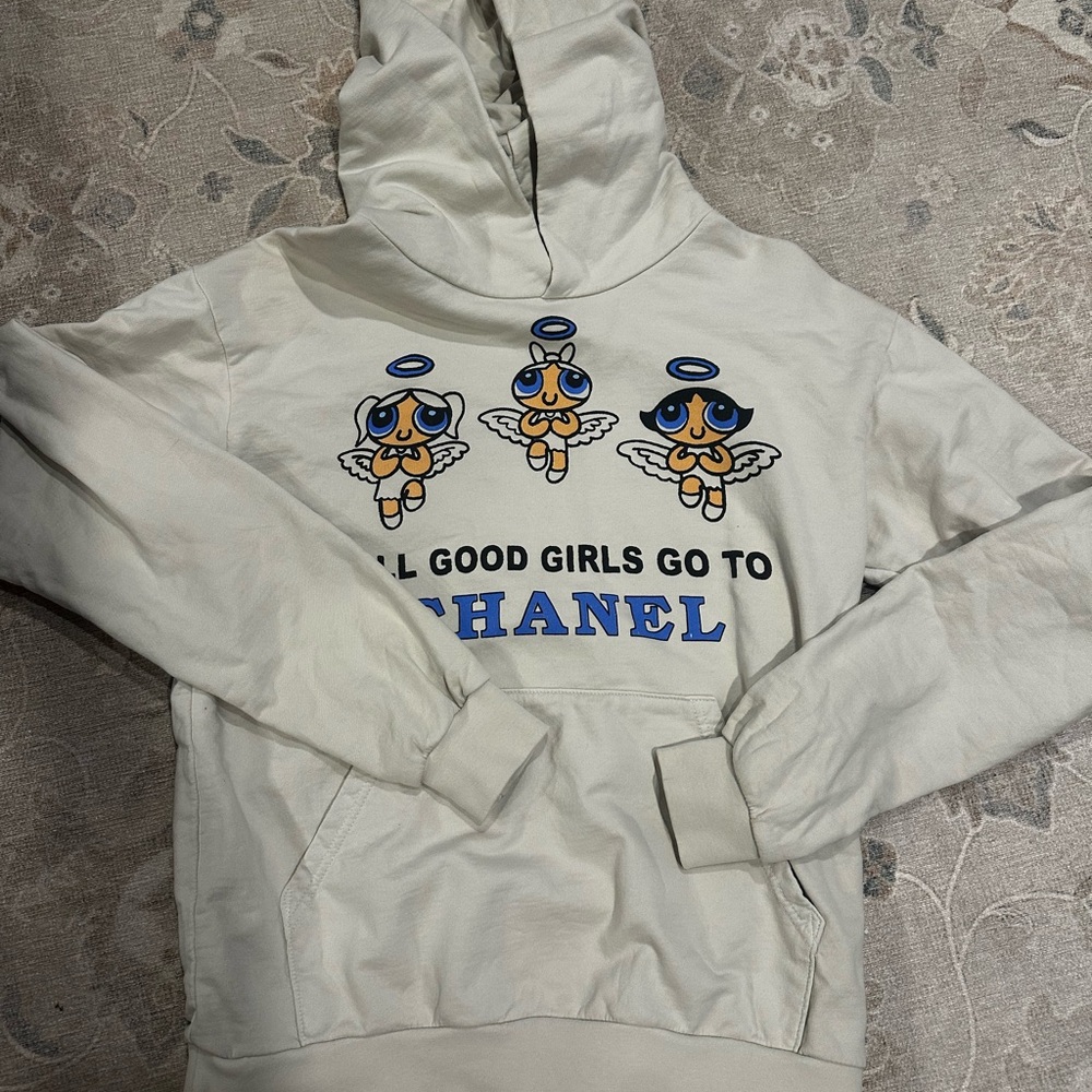 Cream Hoodie with Cartoon Mega Yacht